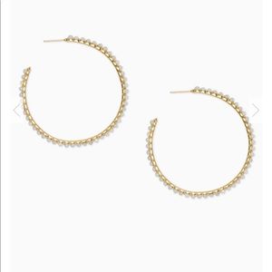 New never worn Kendra Scott earrings